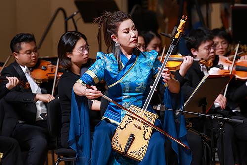 内蒙古青年马头琴演奏家苏尔格入选“艺苑撷英——2024年全国优秀青年艺术人才展演”