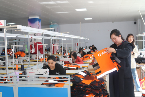 内蒙古察哈尔右翼中旗科布尔镇：抓好民生工程 为乡村振兴蓄势赋能